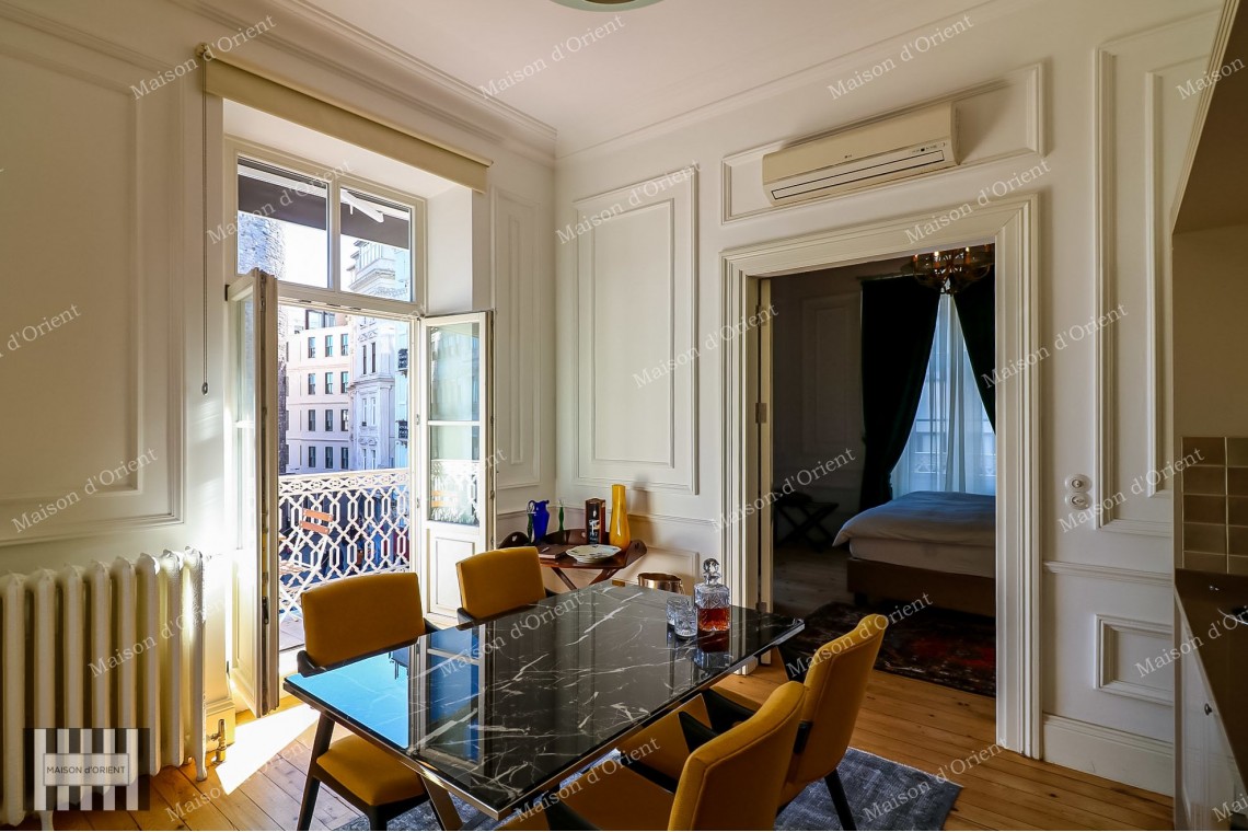 1+1 Flat for Sale in Historical Urgliavich Building in Galata