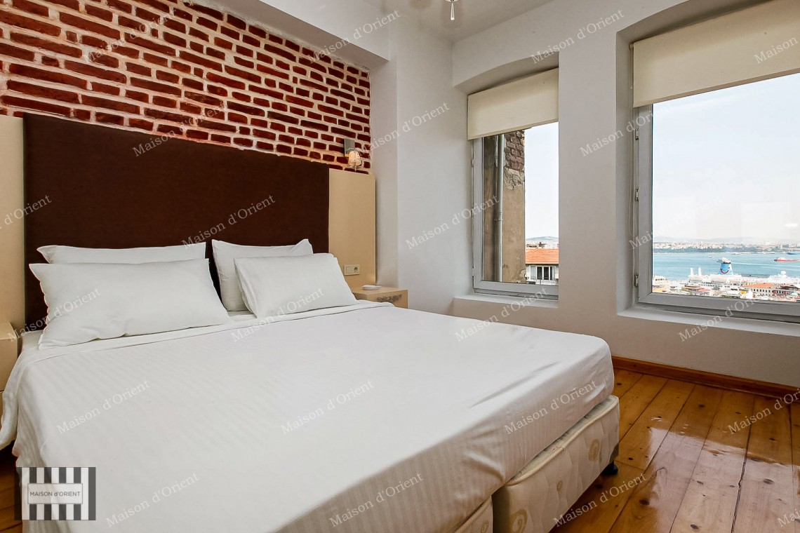 1+1 Furnished Rental Flat with Bosphorus View in Galata