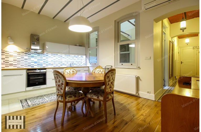 2+1 Renovated Rental Flat in Historical Building, Galata