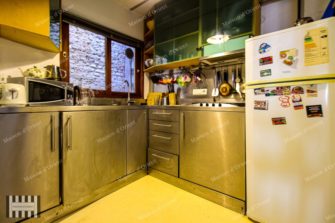 2+1 Rental Apartment in Historical Building, Galata