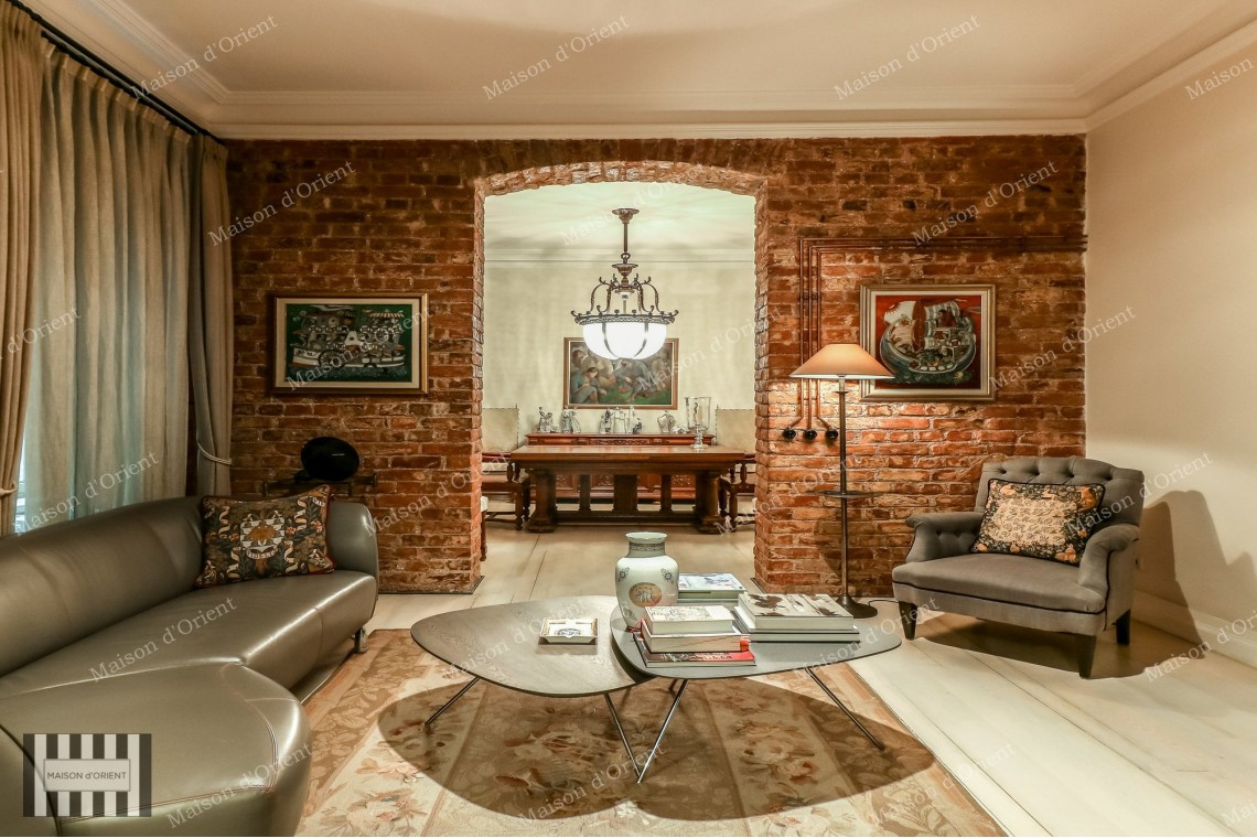 Tarihi Doğan Apartmanı'nda Satılık 3+1 Daire