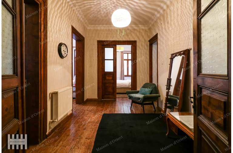 3+1 Flat for Rent in Historical Petraki Building, Galata