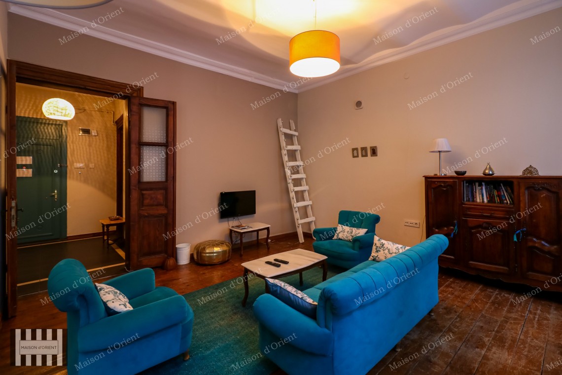 3+1 Flat for Rent in Historical Petraki Building, Galata