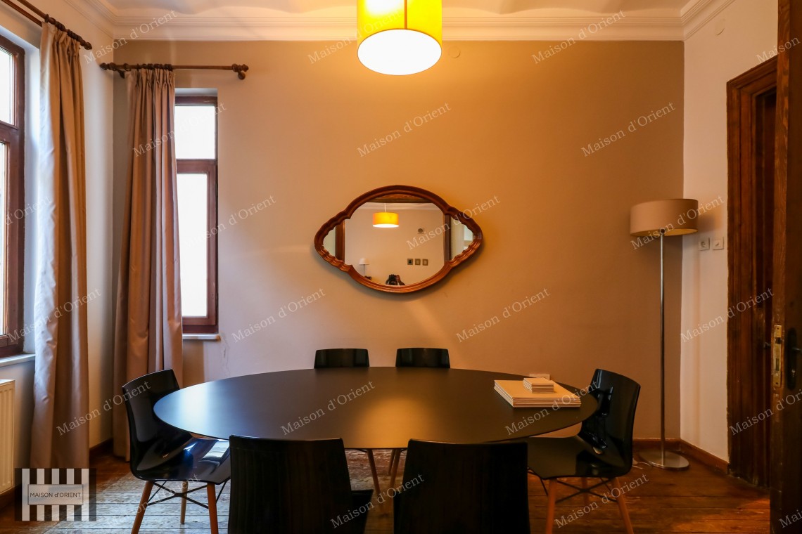3+1 Flat for Rent in Historical Petraki Building, Galata