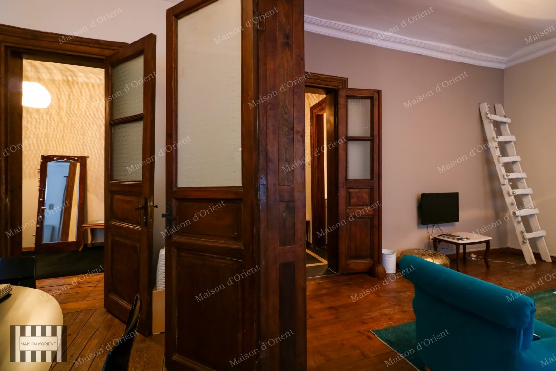 3+1 Flat for Rent in Historical Petraki Building, Galata