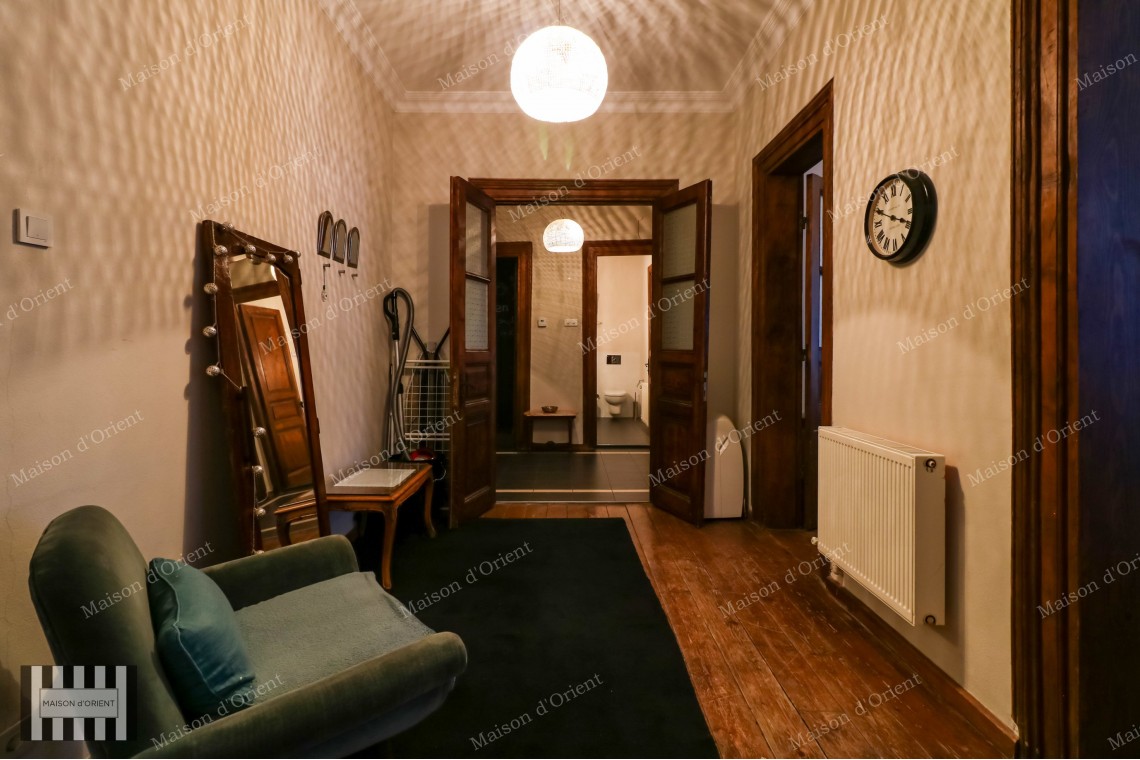 3+1 Flat for Rent in Historical Petraki Building, Galata