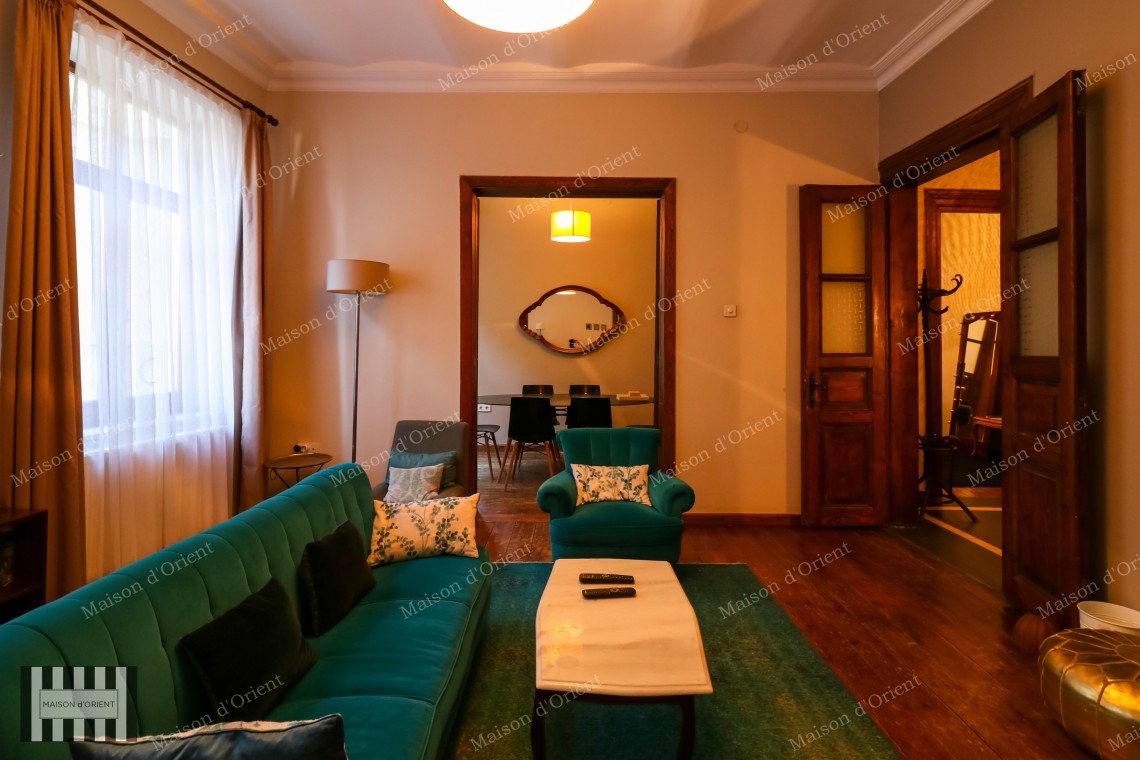 3+1 Flat for Rent in Historical Petraki Building, Galata