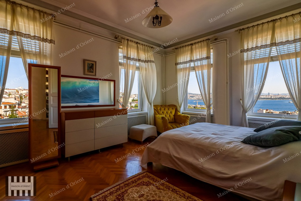 3+2 Rental Flat with Bosphorus View in Dogan Apartments