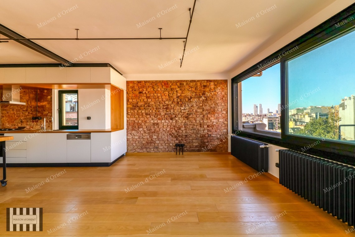 Fully Renovated 2+1 Rental Flat in Taksim