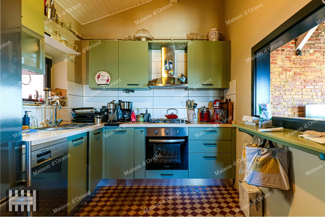 2+1 Rental Apartment with Golden Horn View in Tunnel Square
