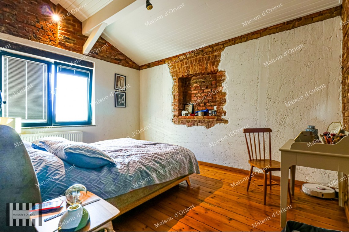 2+1 Rental Apartment with Golden Horn View in Tunnel Square