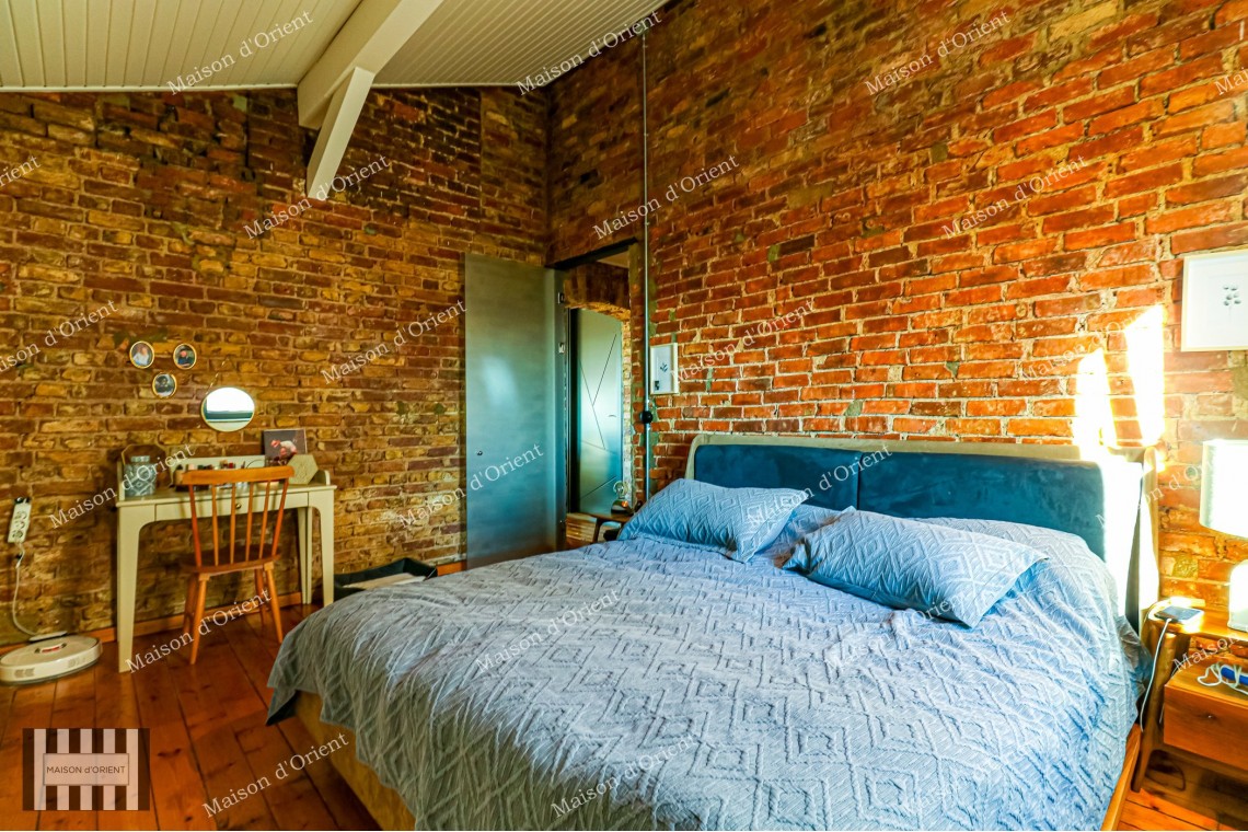 2+1 Rental Apartment with Golden Horn View in Tunnel Square
