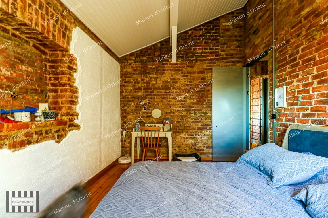 2+1 Rental Apartment with Golden Horn View in Tunnel Square