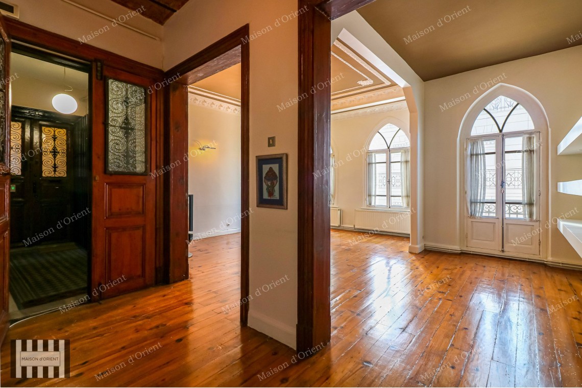 2+1 Rental Flat with Bosphorus View in Historical Building