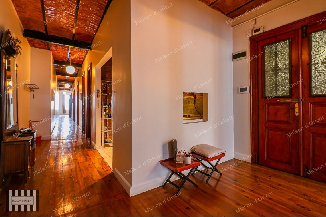 2+1 Rental Flat with Bosphorus View in Historical Building