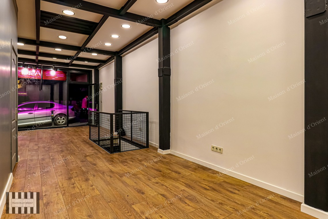 2 Storey Rental Shop on Meşrutiyet Street, Pera