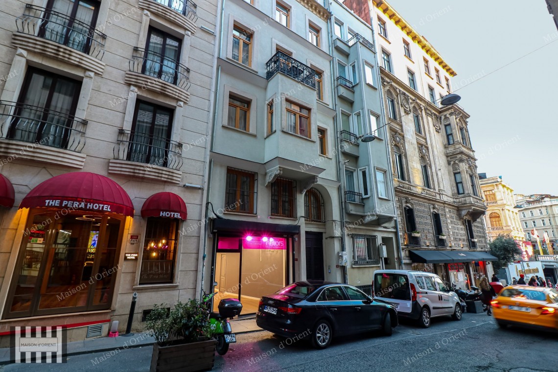 2 Storey Rental Shop on Meşrutiyet Street, Pera