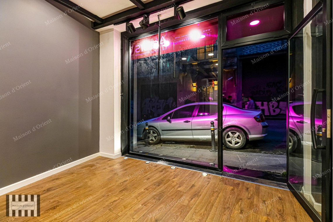 2 Storey Rental Shop on Meşrutiyet Street, Pera