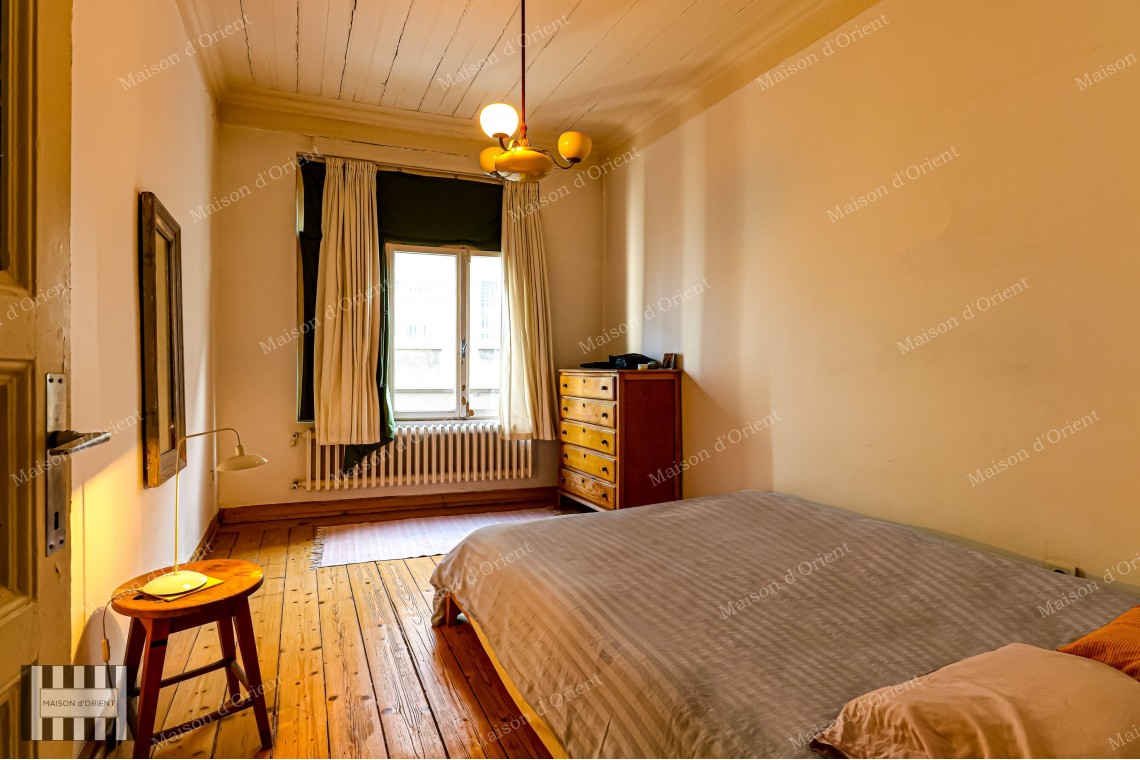 2+1 Historical House for Sale with Private Garden in Aynalı Çeşme