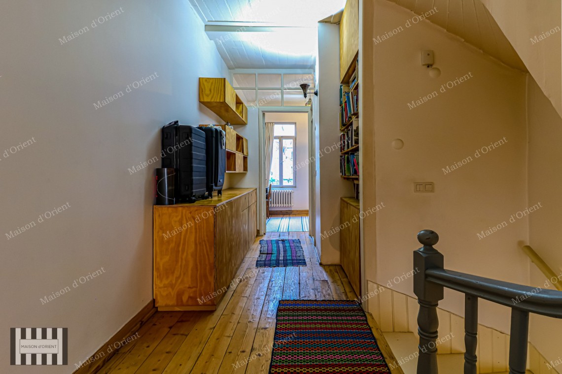 2+1 Historical House for Sale with Private Garden in Aynalı Çeşme