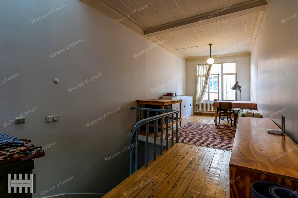 2+1 Historical House for Sale with Private Garden in Aynalı Çeşme