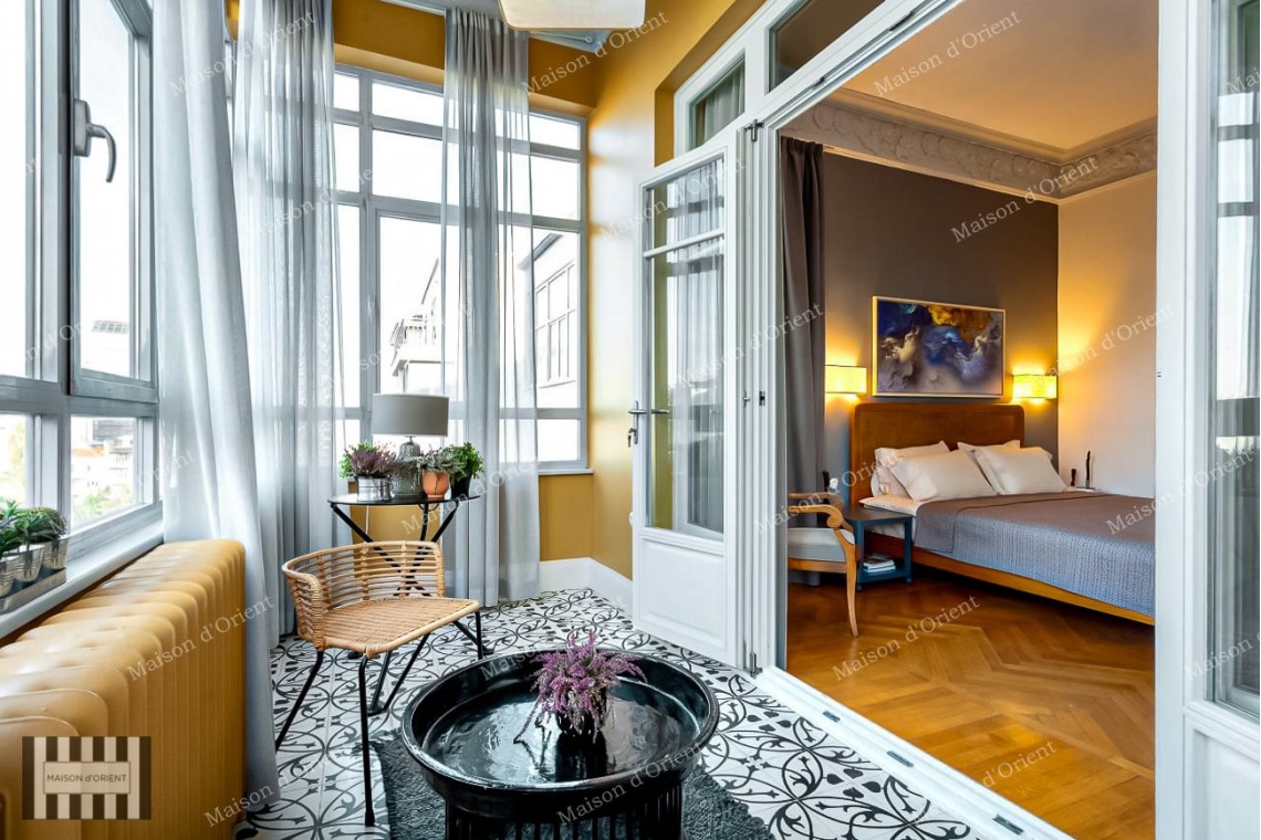 4+1 Apartment for Sale in Historical Hayırlı Building