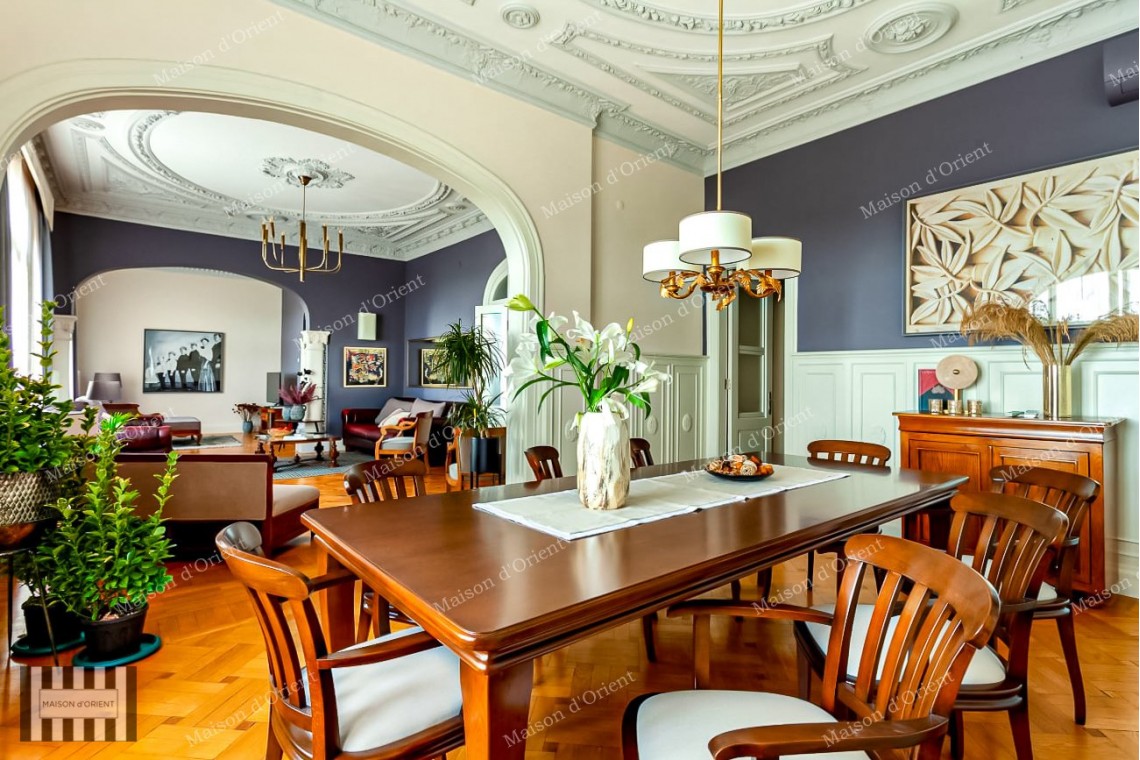 4+1 Apartment for Sale in Historical Hayırlı Building