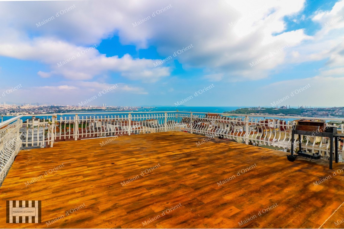 Flat for Rent with Private Terrace in Cihangir