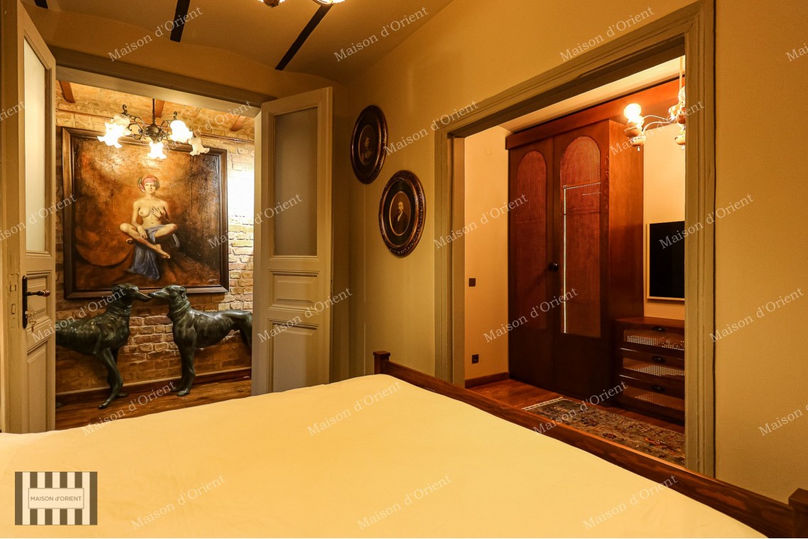 3+1 Flat for Sale in Historical Building on Meşrutiyet Street