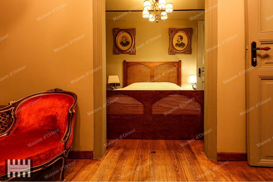 3+1 Flat for Sale in Historical Building on Meşrutiyet Street