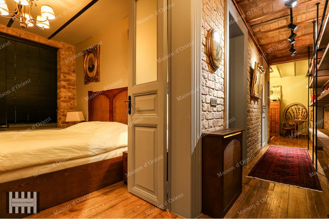 3+1 Flat for Sale in Historical Building on Meşrutiyet Street
