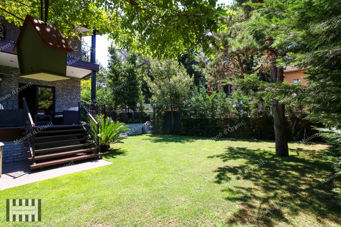 3+2 Villa with Private Garden for Sale in Levent Karanfil Street