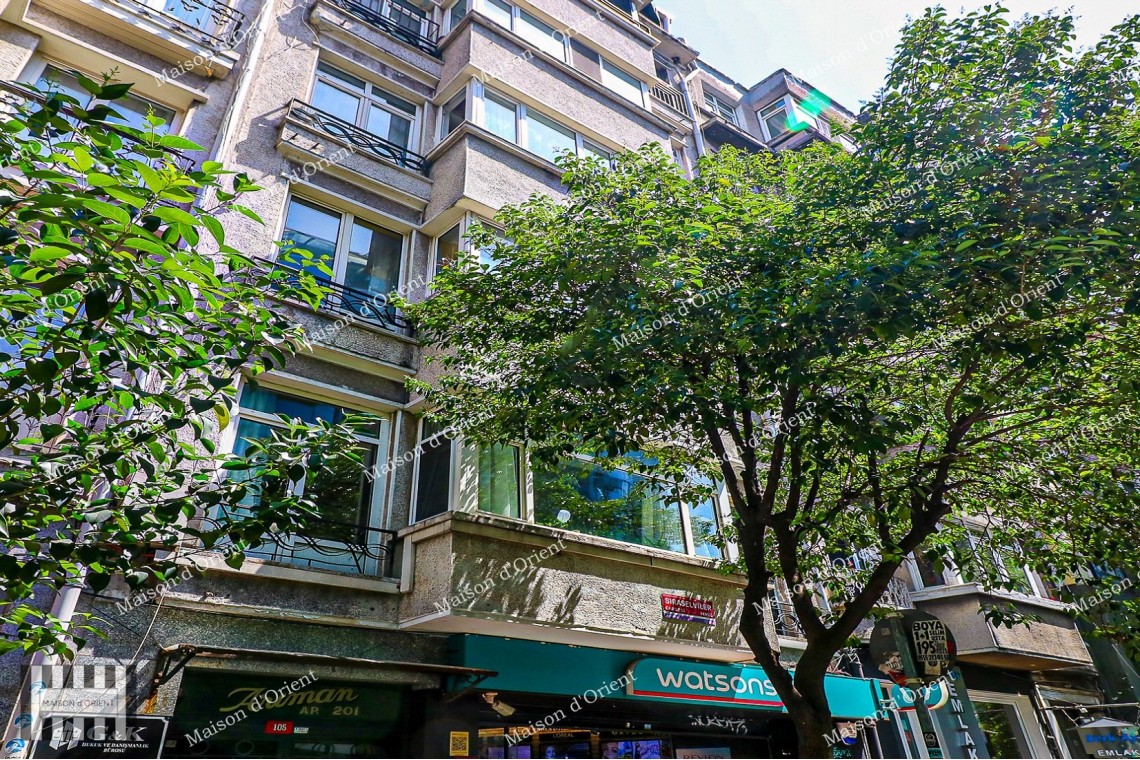 3+1 Apartment for Sale in Central Cihangir