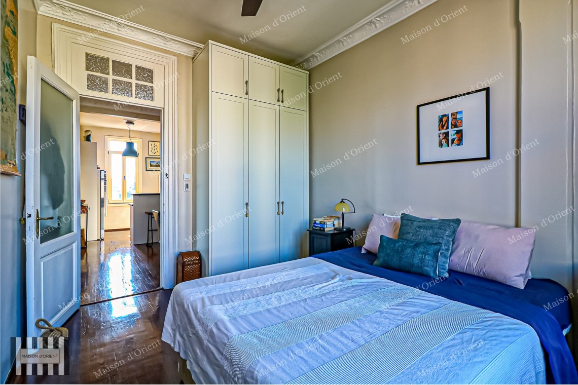 3+1 Flat for Sale in Historical Şeref Apartments, Cihangir