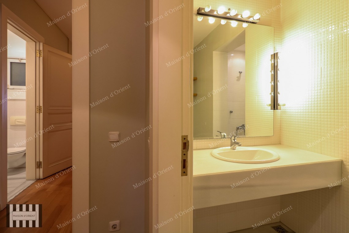 1+1 Flat for Sale in Galata Historical Amancich Building
