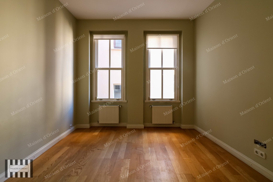 1+1 Flat for Sale in Galata Historical Amancich Building