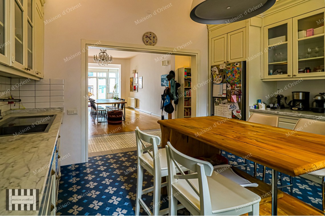220sqm 3+1 Apartment for Rent in Historical Said Bey Building, Cihangir 
