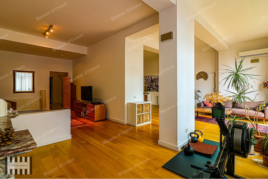 220sqm 3+1 Apartment for Rent in Historical Said Bey Building, Cihangir 