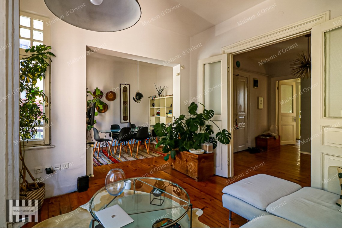 2+1 Flat for Sale in Historical Fazilet Building, Çukurcuma 