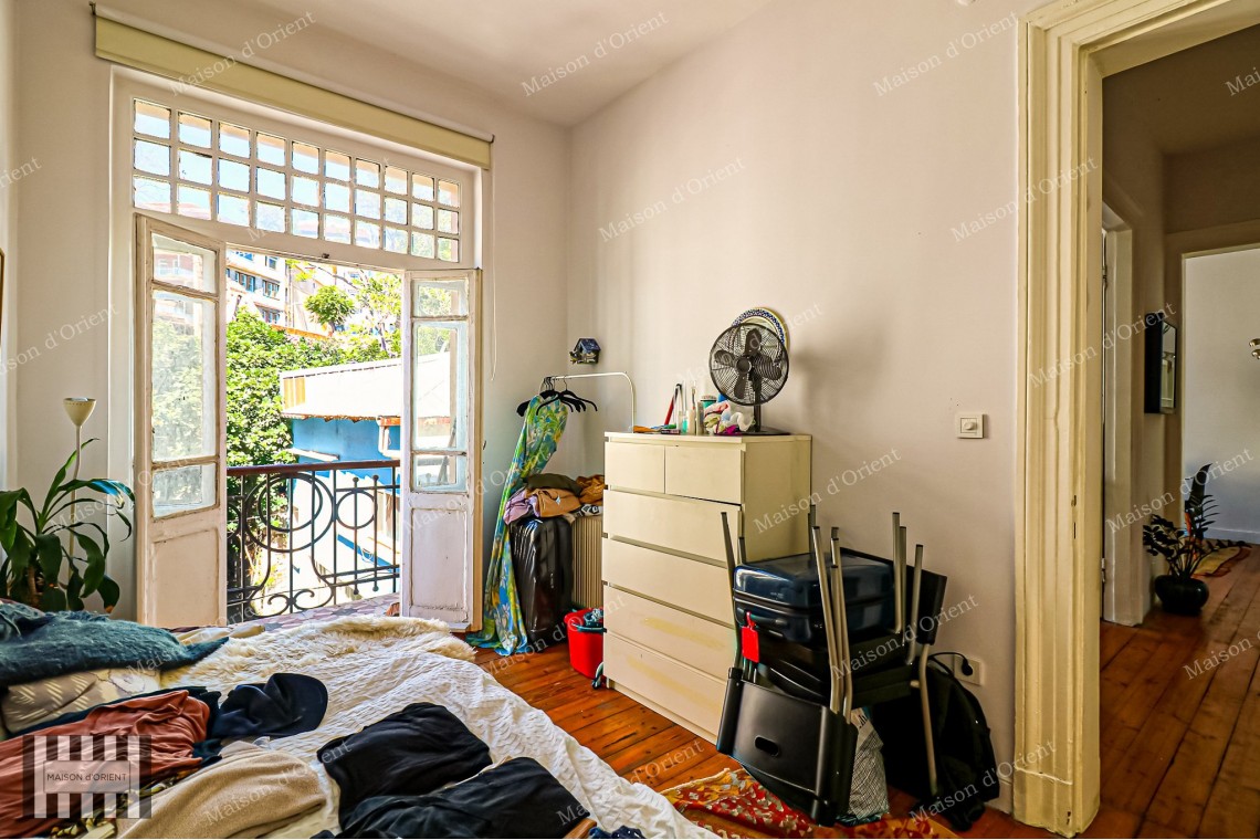 2+1 Flat for Sale in Historical Fazilet Building, Çukurcuma 