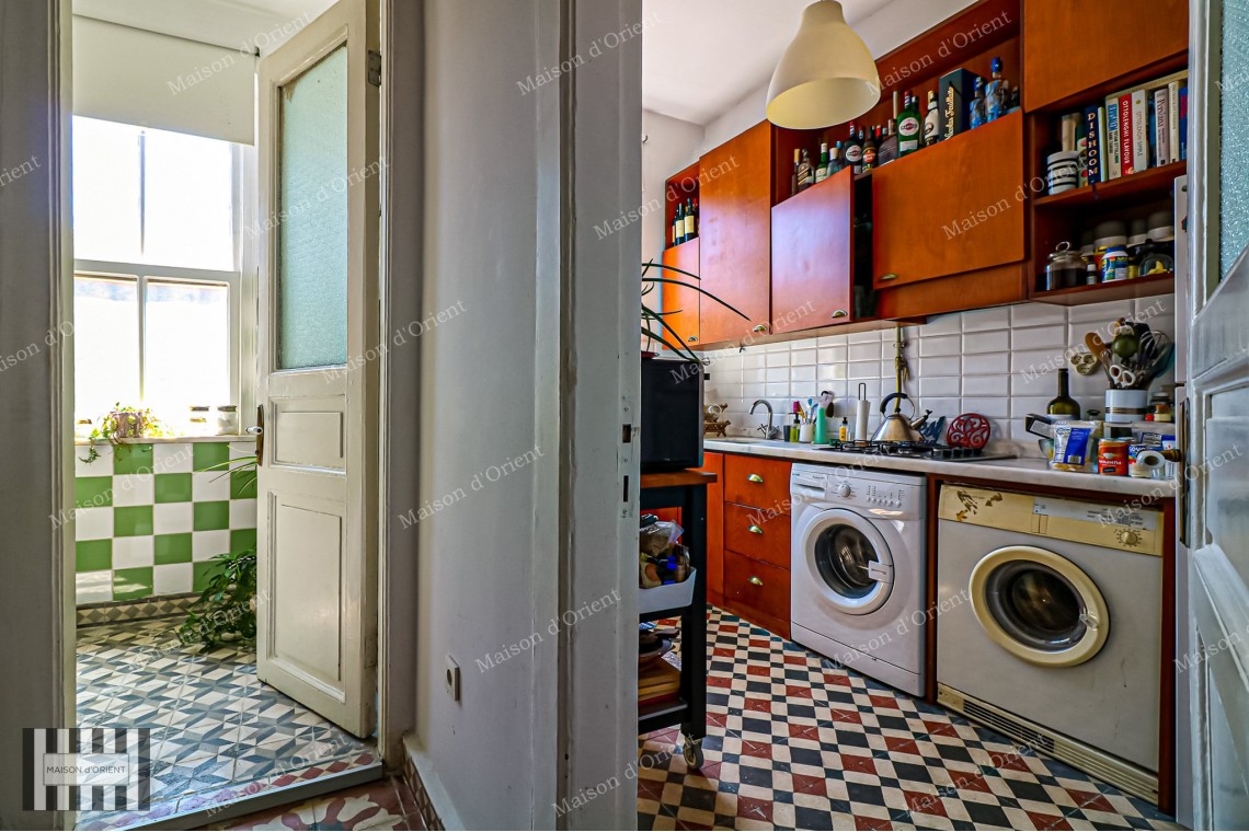 2+1 Flat for Sale in Historical Fazilet Building, Çukurcuma 