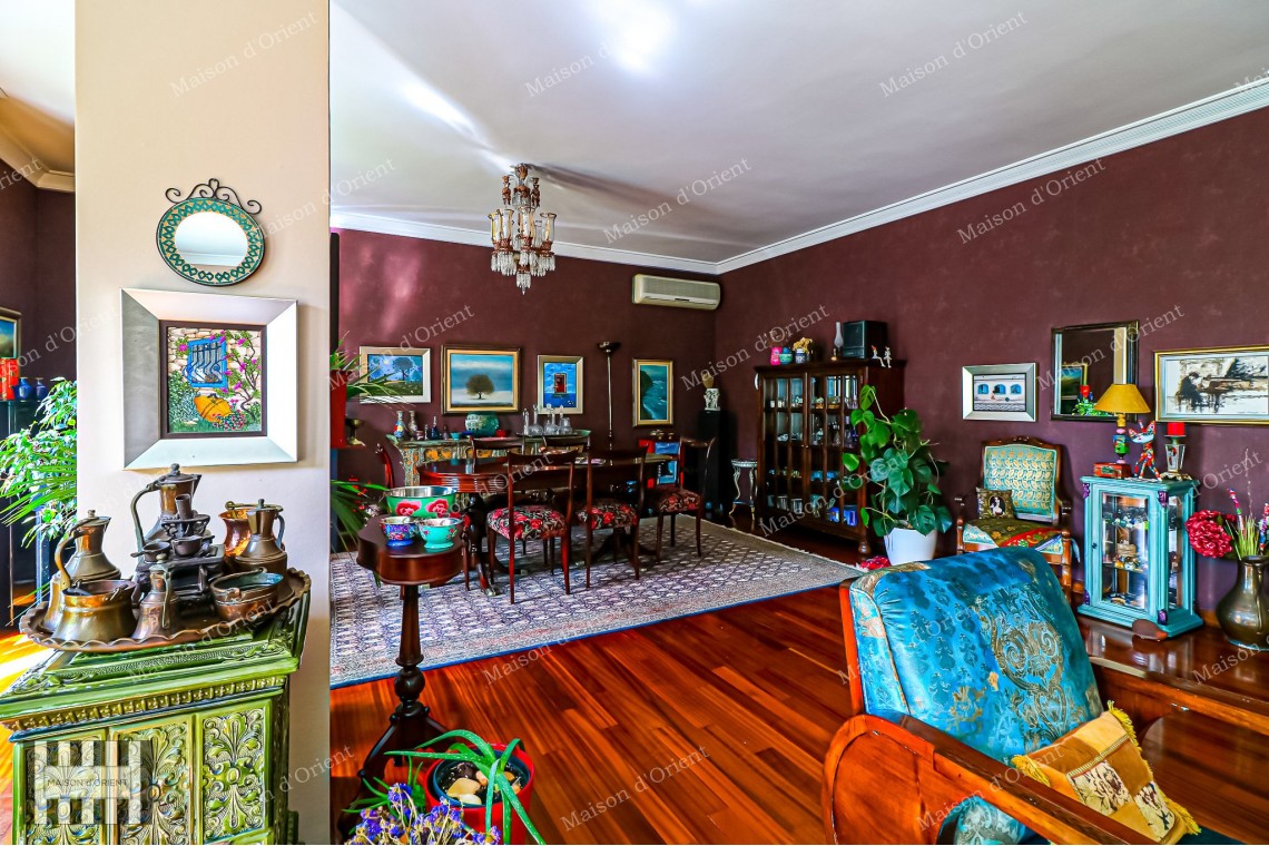 3+1 Apartment for Sale in Central Acıbadem