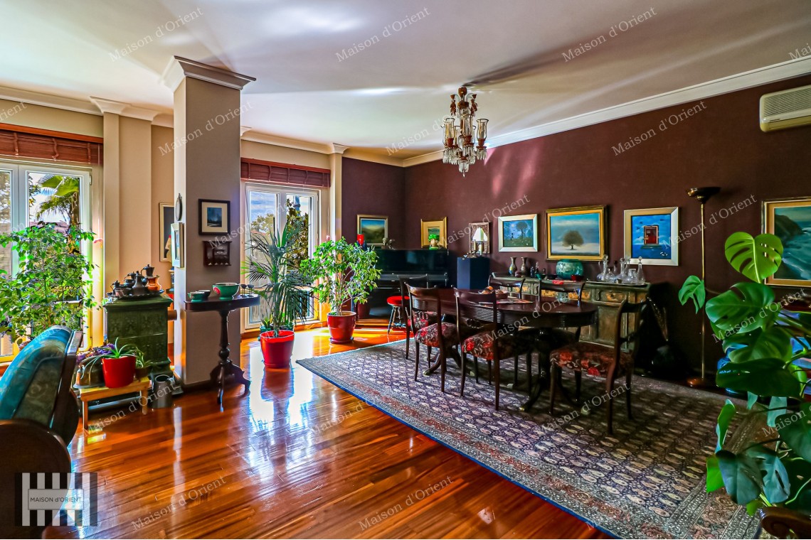 3+1 Apartment for Sale in Central Acıbadem