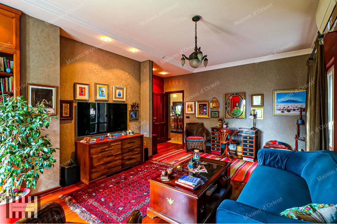 3+1 Apartment for Sale in Central Acıbadem