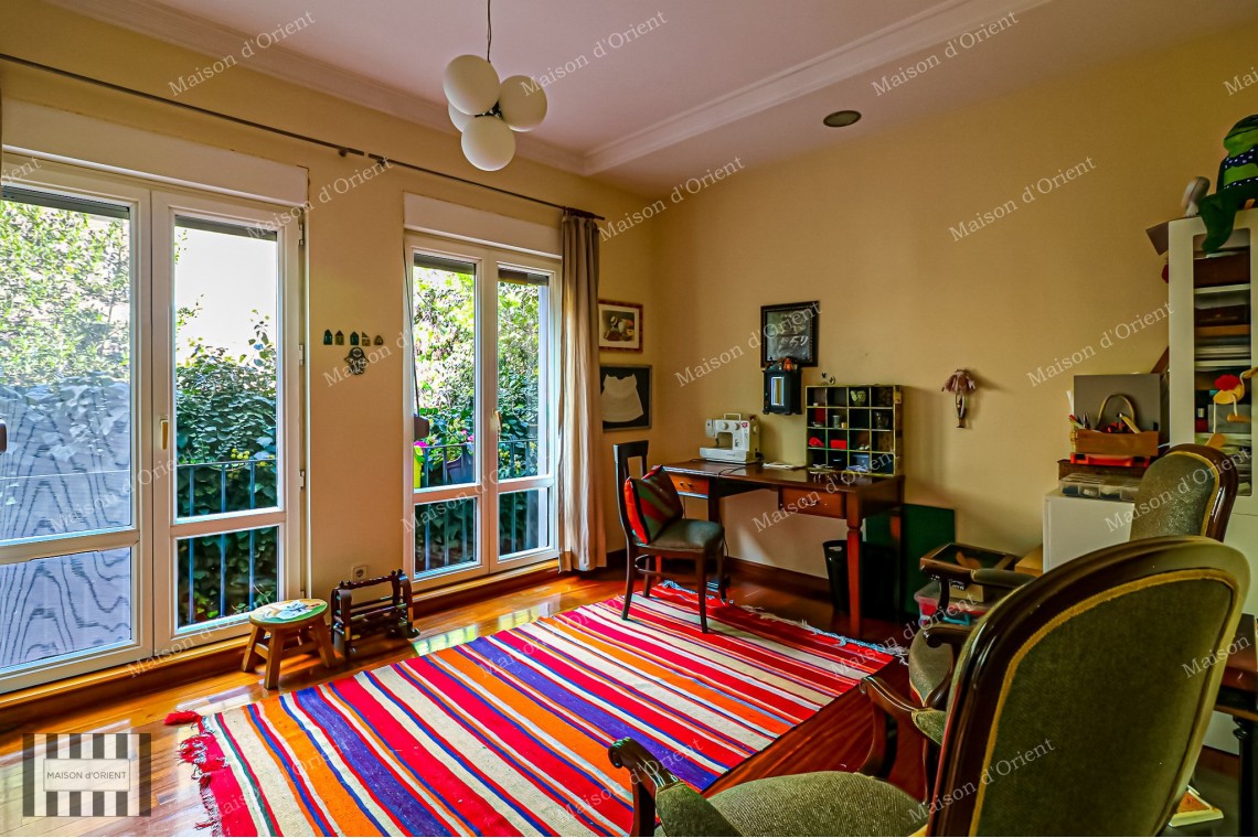 3+1 Apartment for Sale in Central Acıbadem
