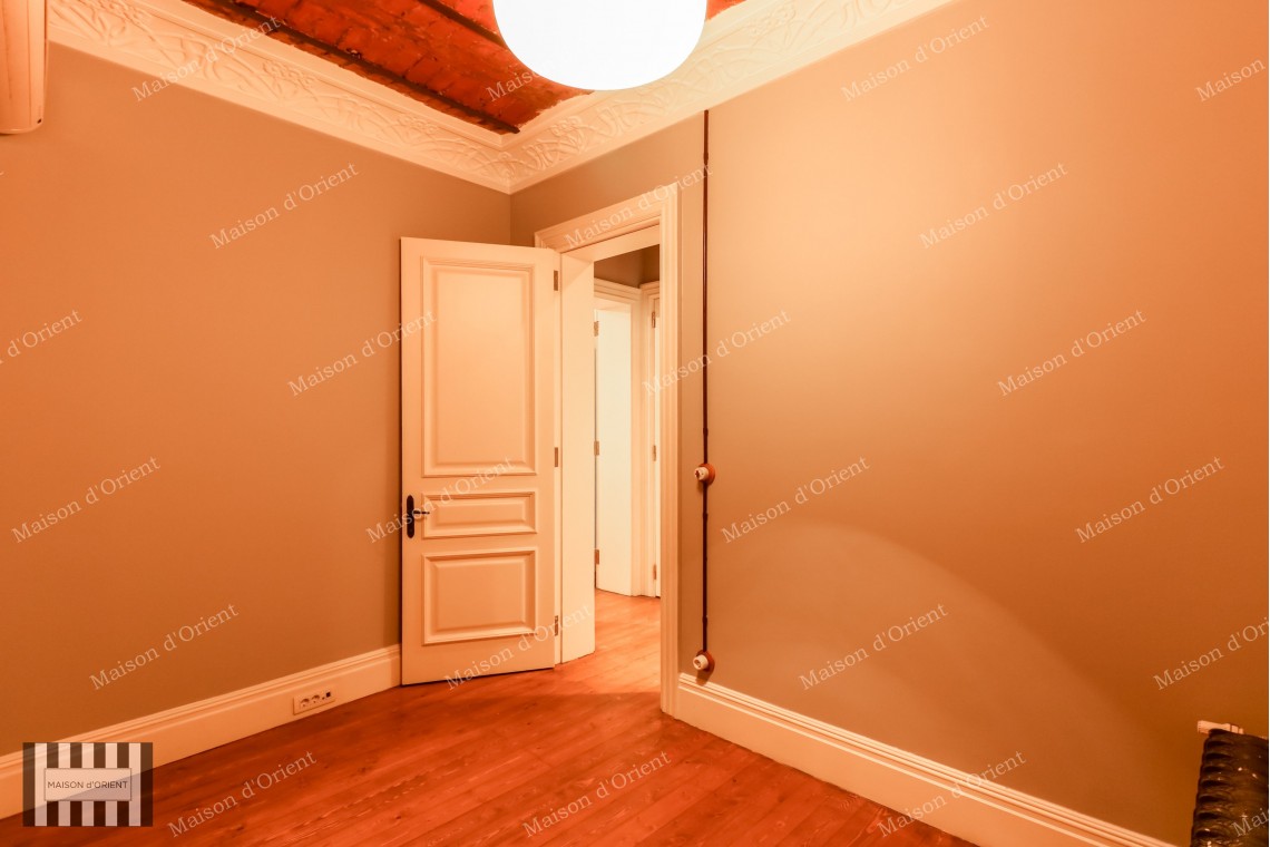 2+1 Flat for Sale in Historical Gravier Building, Cihangir 