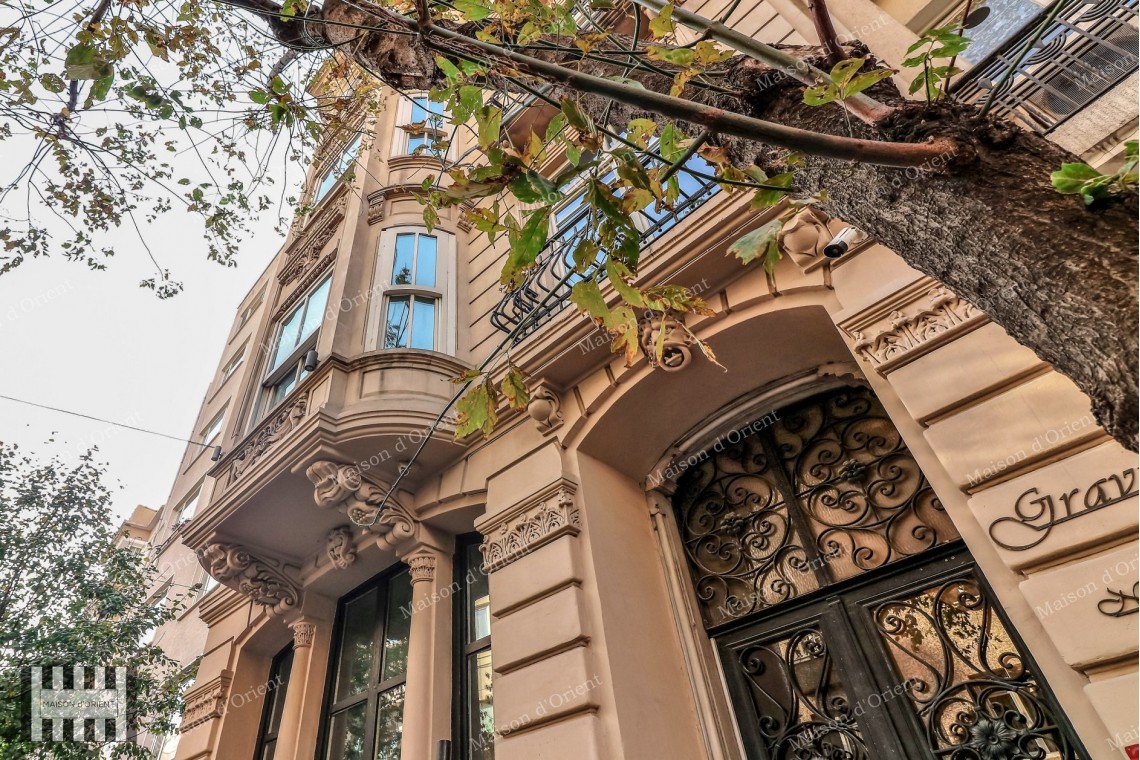 2+1 Flat for Sale in Historical Gravier Building, Cihangir 