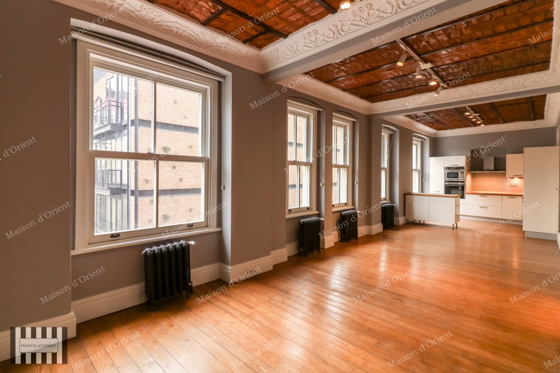2+1 Flat for Sale in Historical Gravier Building, Cihangir 