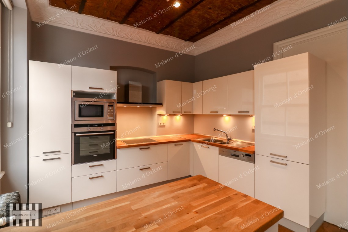 2+1 Flat for Sale in Historical Gravier Building, Cihangir 