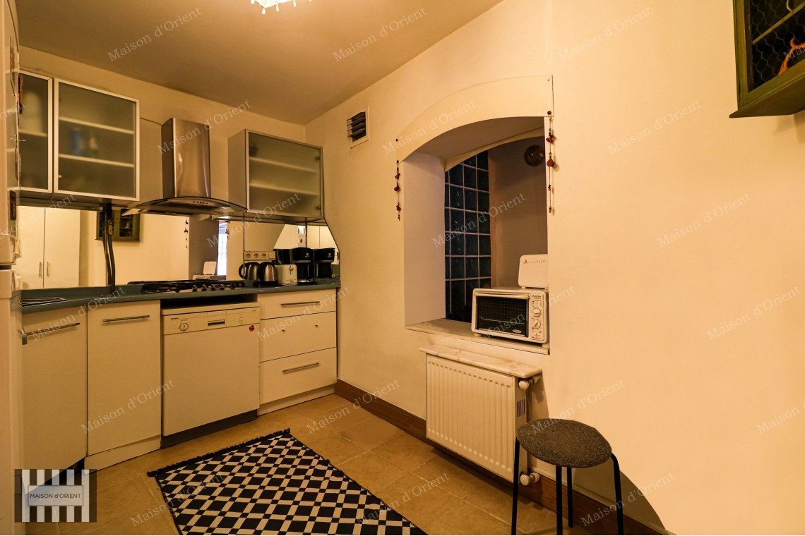 1+1 Flat for Sale in the Historical Urbach Building